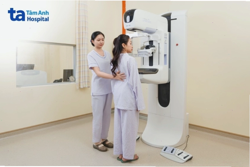 Tìm hiểu về túi nâng ngực và quy trình thực hiện