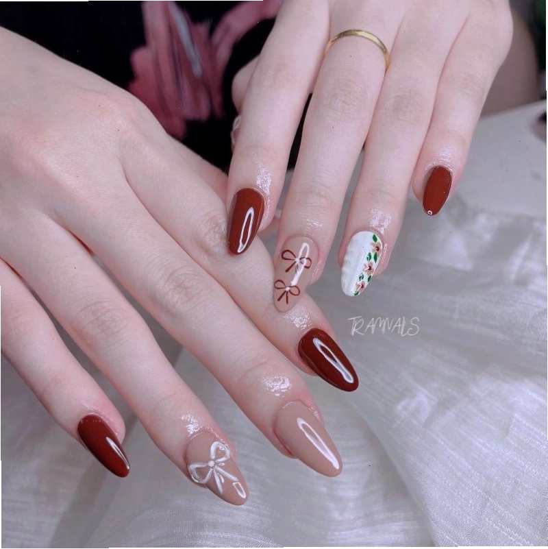 Tram Nails sáng tạo với các xu hướng nail mới