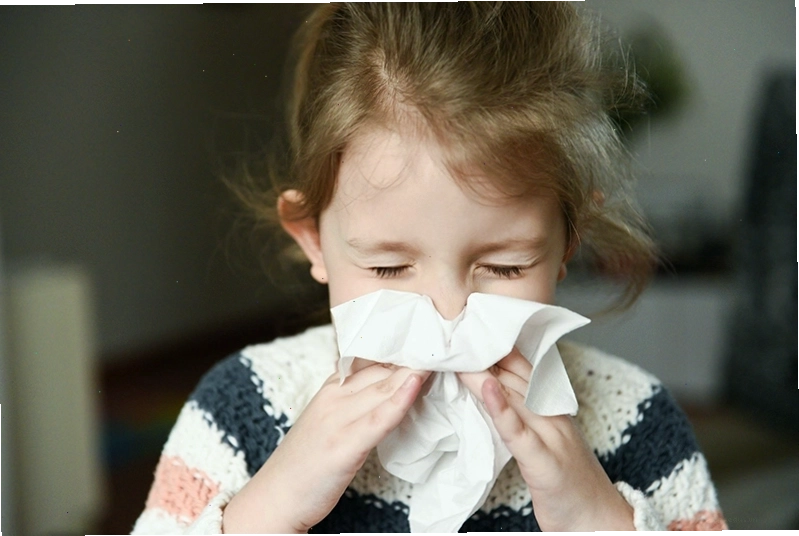 Trẻ dễ bị ngạt mũi về đêm khi có sự thay đổi bất thường của thời tiết