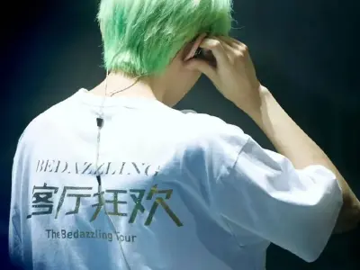 Xu hướng nhuộm màu rêu khói đang làm mưa làm gió năm nay