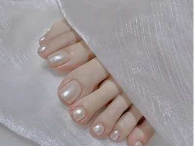 Khám phá 99+ mẫu nail chân tráng gương thời thượng 2026