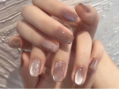 Khám Phá Thế Giới Nail Thạch Hồng Mắt Mèo Lấp Lánh