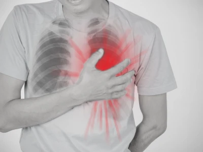 Ngực bị đau khi ấn vào: Nguyên nhân, dấu hiệu và cách xử lý