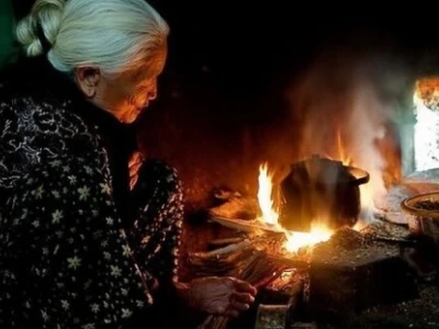 Nước mắt chảy xuôi: Ý nghĩa sâu sắc và những điều cần suy ngẫm