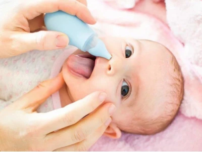Thuốc nhỏ mũi cho trẻ sơ sinh bị nghẹt mũi: Lựa chọn an toàn và hiệu quả