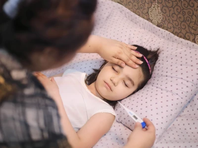 Tiêm viêm não Nhật Bản có sốt không và cách xử trí