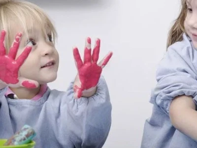 Vận động tinh là gì? Hướng dẫn bé phát triển kỹ năng toàn diện